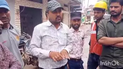 गुना नगर: विंध्याचल कॉलोनी में स्मार्ट मीटर लगाने पहुंची टीम का लोगों ने किया विरोध, वीडियो वायरल