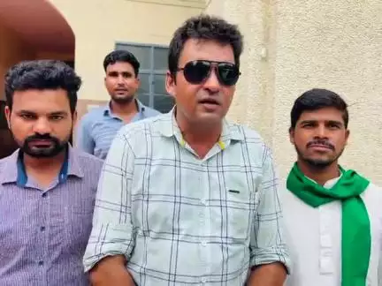 पीलिग मशीनों पर मंडी समिति रामपुर और वन विभाग की मिलक भगत से किया जा रहा है किसानों का शोषण उस्मान