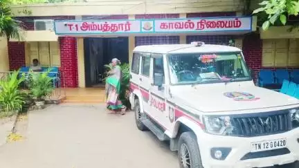 ஆவடி: அம்பத்தூர், விஜயலட்சுமிபுரத்தில் சாலையில் நடந்த சென்ற மூதாட்டி கழுத்தில்  செயின் பறித்த நபர் கைது
