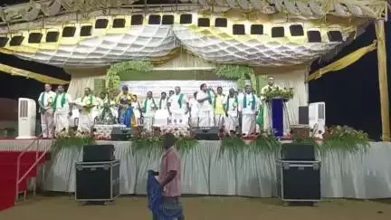 திருவண்ணாமலை: மாட்டுச் சந்தை திடலில் விவசாயிகள் சங்கப் போராட்டத்தில் உயிர் நீத்த தியாகிகளுக்கு வீர வணக்கம் நாள் எழுச்சி பொதுக்கூட்டம்