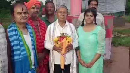 ଘସିପୁରା: ପବିତ୍ର ବାହୁଡ଼ା ଦଶମୀ ତିଥିରେ  ଲୁଣହାର ଗ୍ରାମରେ ମର୍ଯ୍ୟାଦା ପୁରୁଷୋତ୍ତମ ଶ୍ରୀରାମଙ୍କ ମନ୍ଦିର ପ୍ରତିଷ୍ଟା ଉତ୍ସବ ଯୋଗଦେଲେ ବିଧାୟକ