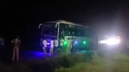 বলরামপুর: বলরামপুরে দুটি যাত্রীবাহী বাসের সংঘর্ষ,বরাত জোরে রক্ষা পেলেন যাত্রীরা