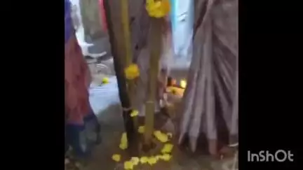 ఉదయగిరి: ఉదయగిరి రంగనాయకుల గుడిలో పసుపు దంచే కార్యక్రమాన్ని నిర్వహించిన మహిళలు