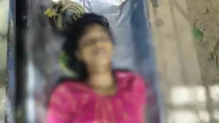 নারায়ণগড়: জগৎপুর এলাকায় গলায় ফাঁস লাগিয়ে মৃত্যু হল এক গৃহবধুর