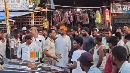 लालगंज: लालगंज विधायक संजय सिंह के वायरल वीडियो पर मुखिया गणेश राय ने दी प्रतिक्रिया