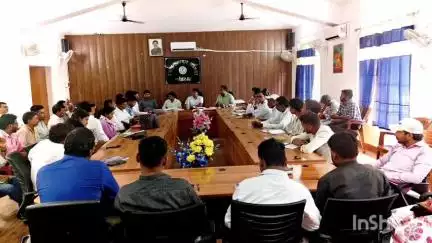 जयनगर: जयनगर में समेकित समीक्षा बैठक हुई सम्पन्न