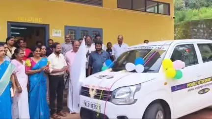 കൊട്ടാരക്കര: ബ്ലോക്ക് പഞ്ചായത്തിൽ മൊബൈല്‍ വെറ്ററിനറി യൂണിറ്റ് പ്രവര്‍ത്തനം തുടങ്ങി, മന്ത്രി ബാലഗോപാൽ ഫ്ലാഗ്ഓഫ് ചെയ്തു