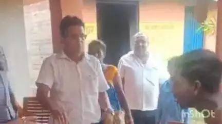 खिजरसराय: खिजरसराय में होमवर्क न करने पर शिक्षक द्वारा डांटे जाने से नाराज़ परिजनों ने शिक्षक को पीटा