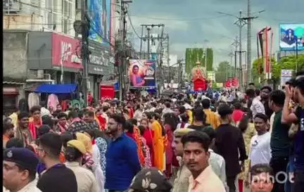କଟକ ପୌରାଞ୍ଚଳ: କଟକ ର ଦୋଲମୁଣ୍ଡେଇ ଠାରେ ଶନିବାର ବାହୁଡା଼ ଯାତ୍ରା ମହା ସମାରୋହରେ ଅନୁଷ୍ଠିତ ହୋଇଯାଇଛି।