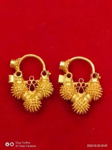कोई भाई ने बैंक से गोल्ड लोन लिया है और अब बैंक आप का सोना बेच रही है और आप छुङा नही सकतै तो संपर्क करे आज ही 8104928716