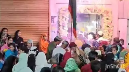 होशंगाबाद नगर: एकता चौक पर मोहर्रम पर्व पर विशाल शाही लंगर का आयोजन, हजारों श्रद्धालु हुए शामिल