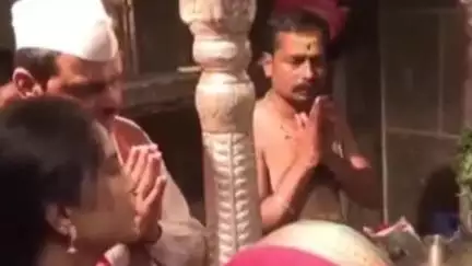 पंढरपूर: आषाढी एकादशीनिमित्त विठ्ठलाची मुख्यमंत्री देवेंद्र फडणवीस यांच्या हस्ते सहपत्नीक शासकीय महापूजा संपन्न