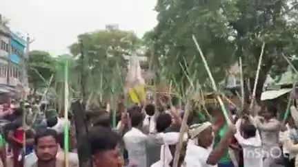 बांका: बांका में मोहर्रम पर्व पर ताजिया जुलूस निकालकर कर्बला के मैदान में किया गया पहलाम