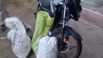 शाहपुरा: नाचनखेडा ढीमर जोझी मोड के पास अवैध शराब के साथ आरोपी गिरफ्तार, 350 पाव देशी शराब और मोटरसाइकिल जब्त