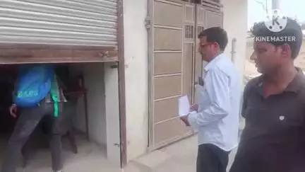 महेंद्रगढ़: महेन्द्रगढ़: पटवारी पर ड्यूटी के दौरान शराब पीने का आरोप, लोगों ने की शिकायत