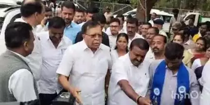 ಚನ್ನರಾಯಪಟ್ಟಣ: ಪಟ್ಟಣದಲ್ಲಿ ಹೆಚ್ಚುವರಿ ಪ್ರವಾಸಿ ಮಂದಿರದ ಕಟ್ಟಡ ಉದ್ಘಾಟಿಸಿದ ಸಚಿವ ಕೆ. ಎನ್ ರಾಜಣ್ಣ