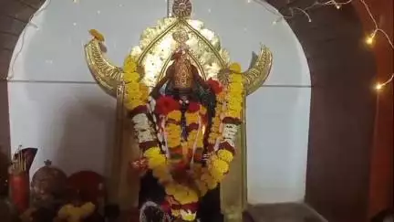 सेनगाव: प्रति पंढरपूर आजेगांव येथे आषाढी एकादशी निमित्त केशवराज महाराजांच्या दर्शनासाठी भाविकांची गर्दी
