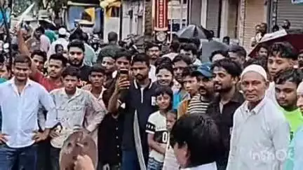 चाईबासा: मोहर्रम को लेकर जिले भर में विभिन्न अखाड़ों द्वारा निकाला गया जुलूस, सुरक्षा के लिए मजिस्ट्रेट व सुरक्षाबल तैनात