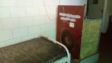 रीठी: रीठी के सरकारी अस्पताल में बिजली का दुरुपयोग, खाली अस्पताल में भी चल रहे कूलर-पंखे, वीडियो आया सामने