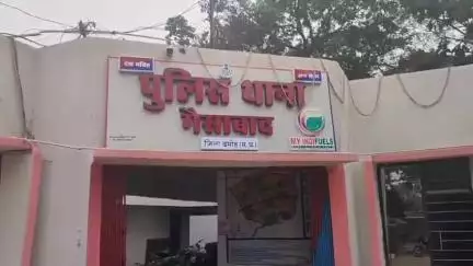 हटा: दादपुर गांव में दो पक्षों में विवाद, गैसाबाद थाने पहुंचे दंपत्ति, पुलिस को दिया आवेदन