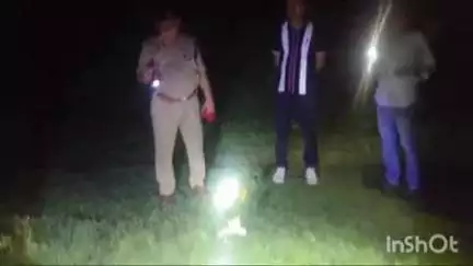 बांदा: पुलिस ने मुठभेड़ के दौरान अंतर्राज्यीय 7 लुटेरों को किया गिरफ्तार, मुठभेड़ में एक अभियुक्त के पैर में लगी गोली