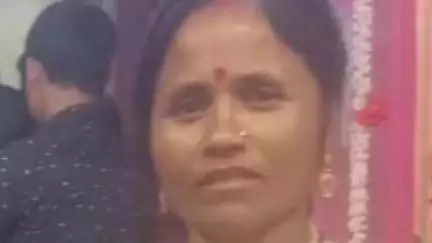 শান্তিপুর: নৃসিংহপুরে ফুল তোলার অপরাধে কান ধরে উঠবস করানোয় অপমানে এক মহিলার আত্মঘাতী হওয়ার ঘটনায় গ্রেফতার এক অভিযুক্ত
