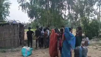 बिलग्राम: सखेड़ा गांव के बाहर झोपड़ी में फांसी के फंदे पर लटका मिला अधेड़ व्यक्ति का शव, सूचना पाकर पहुंची पुलिस