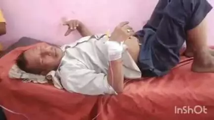 औरैया: दिबियापुर क्षेत्र के उमरी गांव निवासी व्यक्ति करंट से झुलसकर स्वास्थ्य केंद्र में भर्ती