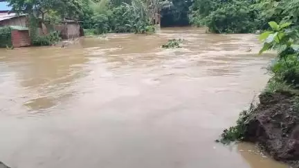 ডিফু: ডিফুৰ ধৰমনালা, হৰিলালবস্তি, পানবাৰীত  কৃত্ৰিম বান, যাতায়ত ব্যাহত, সমস্যাত ৰাইজ #jansamasya