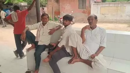 उन्नाव: ग्राम शीतलगंज मोड़ के पास दो बाइकों में आमने-सामने हुई भिड़ंत, 2 बाइक सवार युवकों की मौत व 2 युवक हुए घायल