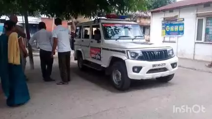एकंगरसराय: पीरबिगहा ओपी थाना पुलिस ने चोरी की तीन भैंसों के साथ चार चोरों को गिरफ्तार किया