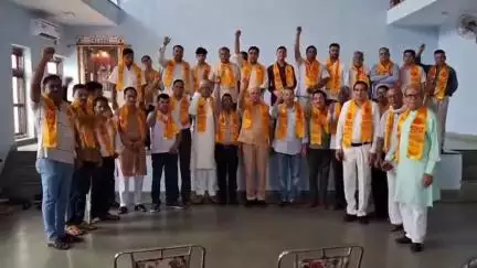 चिड़ावा: झुंझुनूं में ब्राह्मण समाज के प्रतिभा सम्मान समारोह का आयोजन, चिड़ावा से बड़ी संख्या में समाज के प्रबुद्धजन हुए रवाना