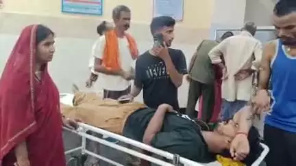बिहार: दीपनगर थाना क्षेत्र के कल्याणपुर गांव में बच्चों के विवाद में दो पक्षों में मारपीट, 6 लोग हुए घायल