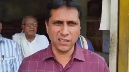दतिया नगर: कलेक्टर ने नगरपालिका में पीआईसी सदस्यों के साथ की बैठक, वाहन पार्किंग पर लिए निर्णय