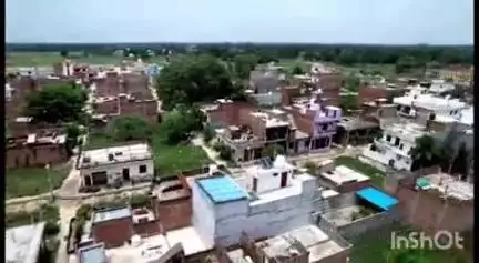कुंडा: मोहर्रम पर्व के दृष्टिगत कुंडा इलाके के शेखपुर गांव में ड्रोन कैमरे से की जा रही निगरानी