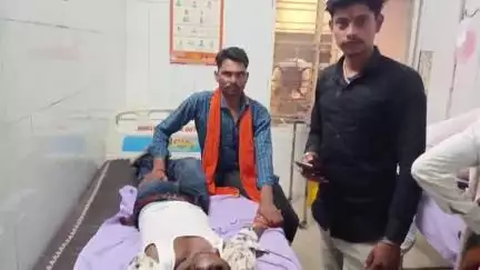तालबेहट: हीरो एजेंसी के पास बाइक सवार पर हाइटेंशन लाइन का तार टूटकर गिरा, गंभीर रूप से झुलसा युवक