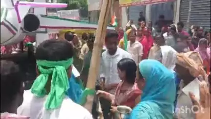 मंसूरचक: गंगा जमुनी का तहजीब दिखाई दिया समसा में हिन्दू महिलाओं ने जल देकर तजिया का पूजा किया
