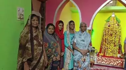 बुरहानपुर नगर: शिकारपुरा क्षेत्र में बैठी सवारी, दुआ करने पहुंच रहे लोग