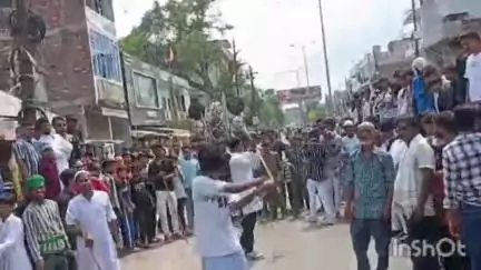 उन्नाव: उन्नाव में मोहर्रम जुलूस सदर कोतवाली क्षेत्र के ककरहा बाद से निकला