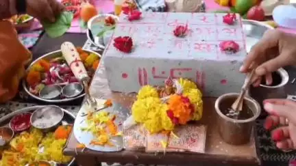 ગાંધીધામ: આદિપુર ખાતે નવ નિર્માણ પામી રહેલ ગુજરાત એજ્યુકેશન સોસાયટીના વિદ્યા સંકુલનું શાસ્ત્રોક્ત વિધિથી ભૂમિ પૂજન