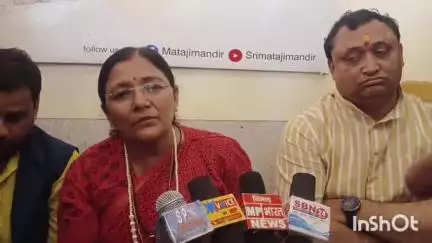 सरदारपुर: सरदारपुर के खरमोर अभ्यारण से बाहर हुए 14 गांवों को लेकर केंद्रीय राज्यमंत्री सावित्री ठाकुर ने मीडिया से चर्चा की