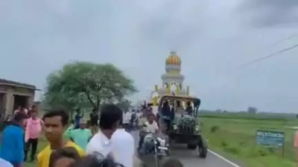 रातू: रातु में कर्बला के शहीद मोहम्मद हुसैन की याद में निकाला गया जुलूस!