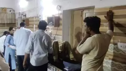 श्रीडूंगरगढ़: तोलियासर गांव के पास ट्रैक्टर ट्रॉली-पलटने से 4 बच्चों सहित 6 लोग हुए घायल, उप जिला अस्पताल में उपचार जारी