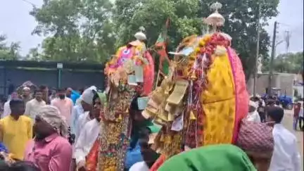 उदगीर: तोगरी येथे हिंदू व मुस्लीम बांधवांकडून मोहरम मोठ्या उत्साहात साजरा