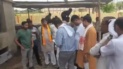 मुरैना नगर: विधानसभा अध्यक्ष नरेंद्र सिंह तोमर ने वीआईपी रोड स्थित निर्माणाधीन भाजपा कार्यालय का निरीक्षण किया