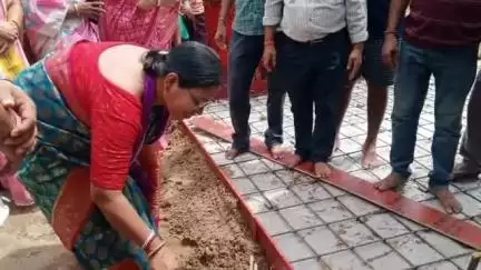 ধর্মনগর: জয়পুর গ্রামে শুরু হল রাস্তার কাজ, উপস্থিত জেলা পরিষদের সভাধিপতি