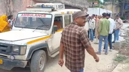 हरदोई: फदनापुर गांव में संदिग्ध परिस्थितियों में महिला ने पी कीटनाशक दवा, चिकित्सक ने किया मृत घोषित