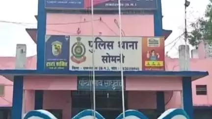 राजनांदगांव: इंदावानी चौक के पास तेज रफ्तार ट्रक ने ब्रेजा को मारी टक्कर, वाहन क्षतिग्रस्त, सोमनी थाने में दर्ज हुआ केस