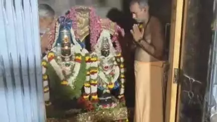 திருப்பூர் தெற்கு: ராயபுரத்தில் உள்ள பாண்டுரங்கன் ருக்மாயி சன்னதியில் ஆஷாட ஏகாதசி விழா இன்று நடைபெற்றது.