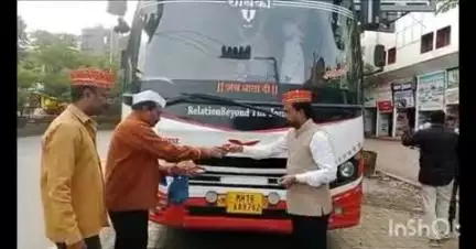 लातूर: माझं लातूर परिवाराच्या मोफत पंढरपूर वारीला याही वर्षी उत्स्फूर्त प्रतिसाद ग्रामीण व शहरी भागातील ३५१ वारकरी ७ ट्रॅव्हल्स